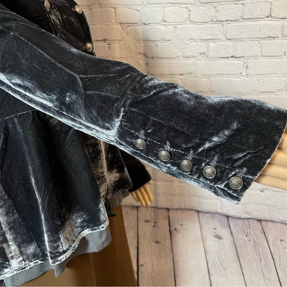 NWT New $228 Free People Velvet Faye Ebony Jacket Size XS - Picture 10 of 14